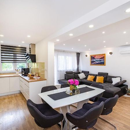 M&F Luxury Apartment Zadar Ngoại thất bức ảnh